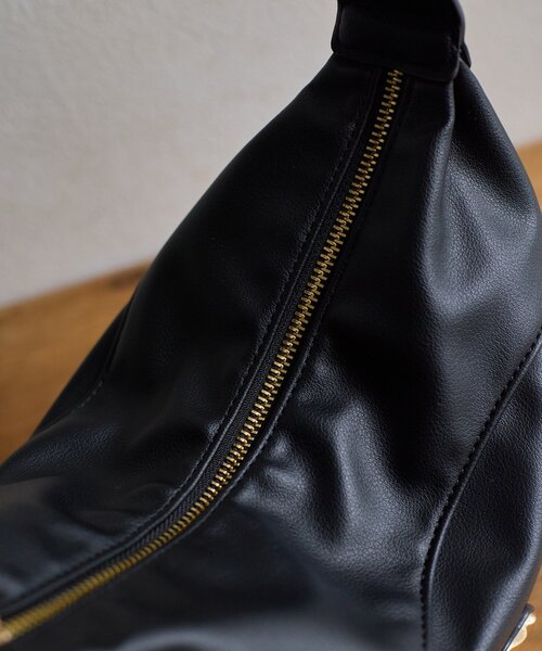 Thevon（ゼボン）の「【Yuna＆Mayuコラボ企画】ニュアンスワンハンドルバッグ（トートバッグ・レディース・ブラウン/ブラック/ベージュ・FREE）」の20枚目の写真