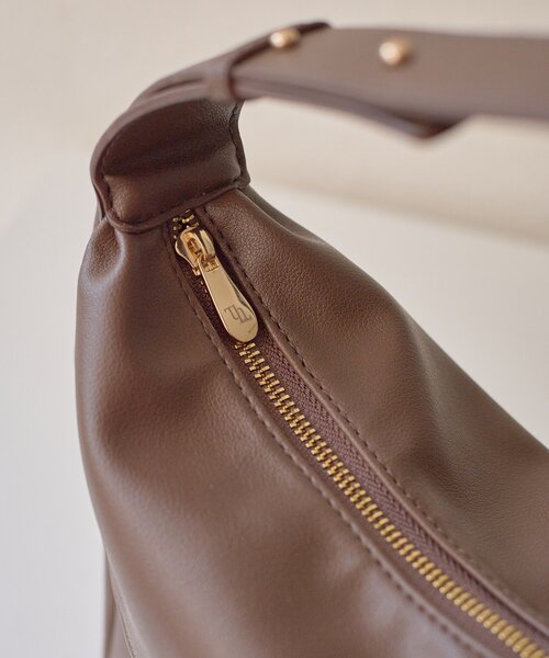 Thevon（ゼボン）の「【Yuna＆Mayuコラボ企画】ニュアンスワンハンドルバッグ（トートバッグ・レディース・ブラウン/ブラック/ベージュ・FREE）」の7枚目の写真