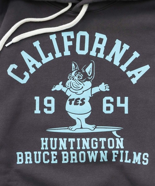 The Endless Summer（エンドレスサマー）の「TES HUNTINGTON COLLEGE SWEAT PARKA / スウェットパーカー（パーカー・メンズ・チャコール/ベージュ/ネイビー/ブラック/グレー・SMALL/MEDIUM/LARGE/X-LARGE）」の11枚目の写真