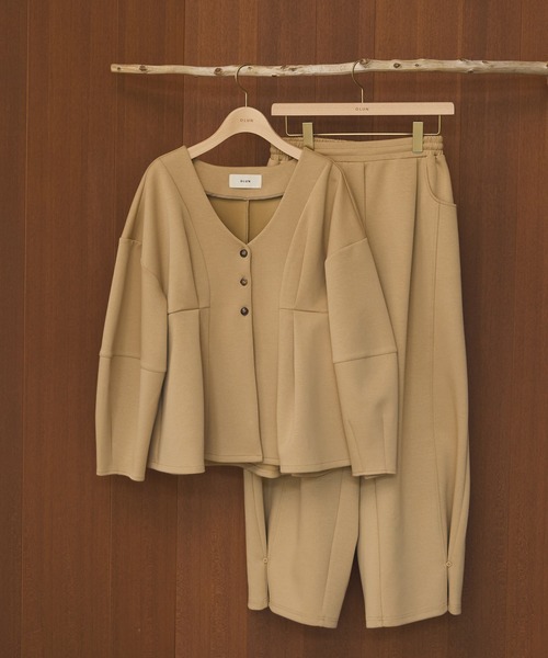 OLUN（オルン）の「Loose wide punch pants/ルーズワイドポンチパンツ（スラックス・レディース・ベージュ/グレー/アイボリー・MEDIUM/SMALL）」の5枚目の写真