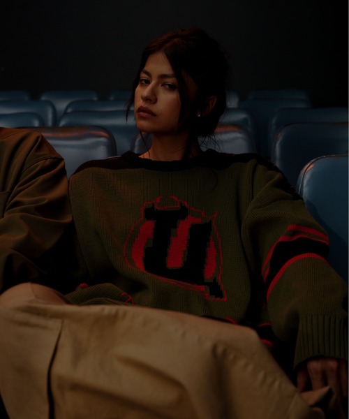 UNION（UNION TOKYO）（ユニオン）の「UNION TOKYO  PETTY SWEATER ユニオントーキョー（ニット/セーター・メンズ・オリーブ/ブラック・L/XL/S/M）」の5枚目の写真