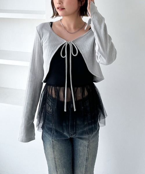 archives（アルシーヴ）の「ＦリボンカットＣＤ×ドッキングキャミＳＥＴ（アンサンブル・レディース・グレー/オフホワイト/ブラック・MEDIUM）」の5枚目の写真