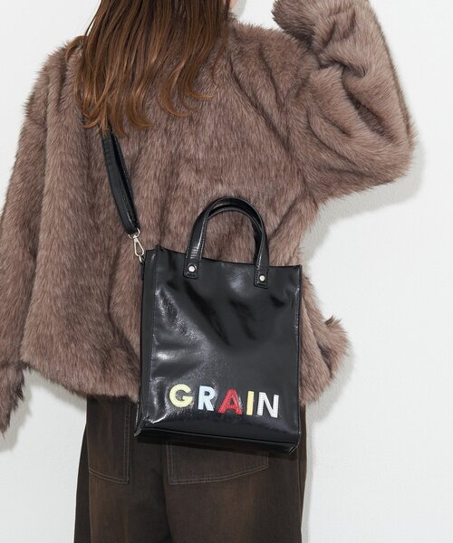 GRAIN(グレイン)の「【GRAIN/グレイン】ワッペンロゴフェイクレザートートバッグ(トートバッグ・レディース・ブラック・FREE)」の5枚目の写真