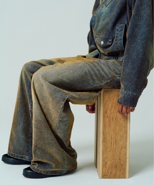 ADAM PATEK(アダムパテック)の「【ADAMPATEK/アダムパテック】velour dust wide pants ワイドパンツ(デニムパンツ・メンズ・ブラック/ブラウン・1/2)」の2枚目の写真