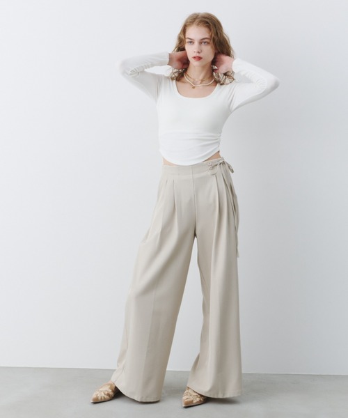 bita.（ビタ）の「スクエアネックサイドギャザーカップ付きロンT（Tシャツ/カットソー・レディース・ブルー/ブラウン/ホワイト/ブラック・FREE）」の18枚目の写真