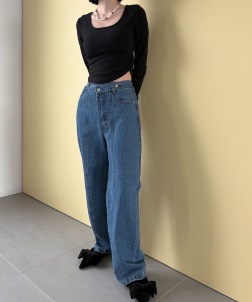 bita.（ビタ）の「スクエアネックサイドギャザーカップ付きロンT（Tシャツ/カットソー・レディース・ブルー/ブラウン/ホワイト/ブラック・FREE）」の19枚目の写真