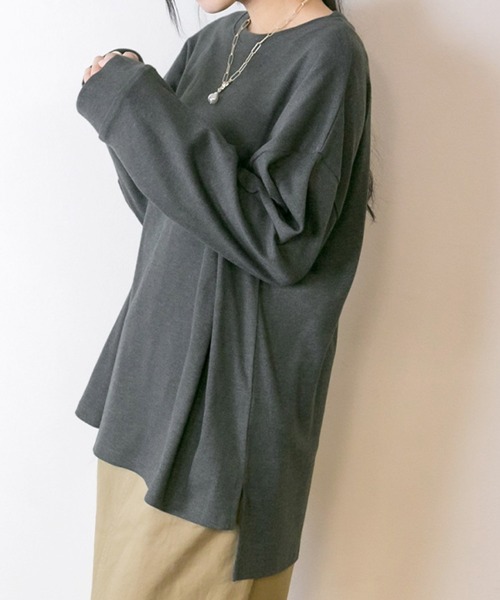 MARAI(マーライ)の「オーバーサイズロングTシャツ(Tシャツ/カットソー・レディース・杢グレー/チャコールグレー/ブラック/グレー/ホワイト・LL~3L/M~L/4L~5L)」の14枚目の写真