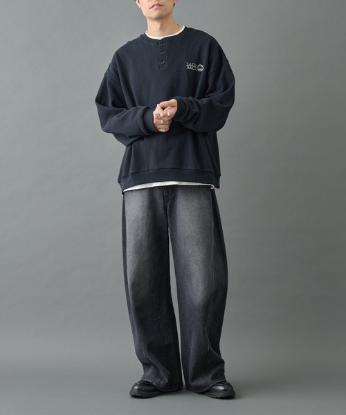 COLONY 2139（コロニートゥーワンスリーナイン）の「刺繍ヘンリーネックスウェット（スウェット・メンズ・グレー/ブラック/ネイビー・MEDIUM/LARGE）」の16枚目の写真