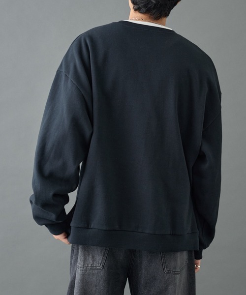 COLONY 2139（コロニートゥーワンスリーナイン）の「刺繍ヘンリーネックスウェット（スウェット・メンズ・グレー/ブラック/ネイビー・MEDIUM/LARGE）」の6枚目の写真