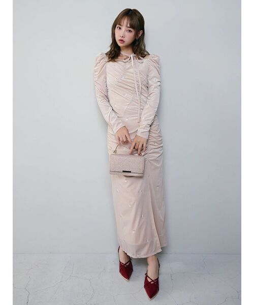 dazzlin（ダズリン）の「フラワーシシュウベロアスカート（スカート・レディース・ベージュ/ブラック・SMALL/MEDIUM）」の10枚目の写真