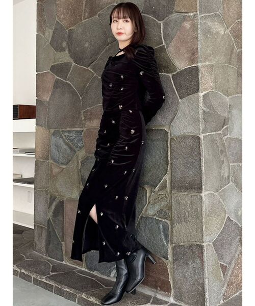 dazzlin（ダズリン）の「フラワーシシュウベロアスカート（スカート・レディース・ベージュ/ブラック・SMALL/MEDIUM）」の20枚目の写真