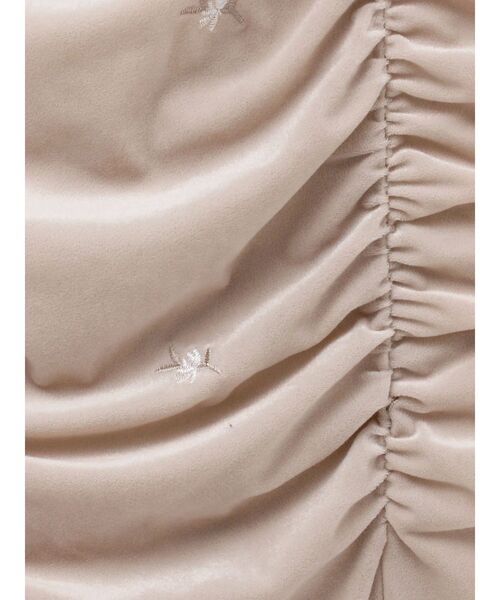 dazzlin（ダズリン）の「フラワーシシュウベロアスカート（スカート・レディース・ベージュ/ブラック・SMALL/MEDIUM）」の7枚目の写真