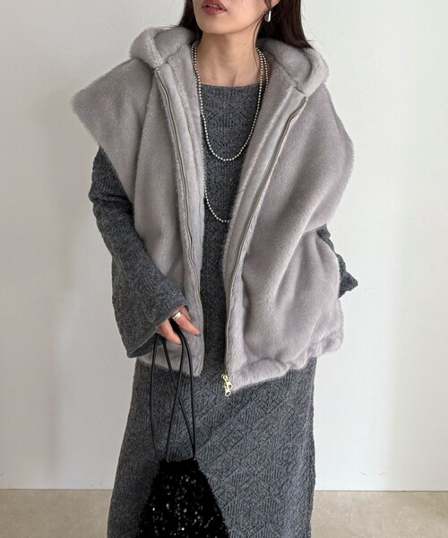 セール】フェイクファーフードベスト（ベスト）｜fredy emue（フレディ