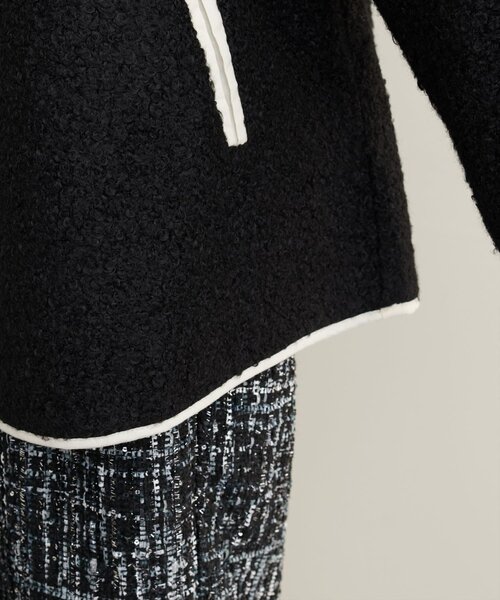 natural couture（ナチュラルクチュール）の「【WEB限定】ビッグ衿ループブークレショート丈コート（その他アウター・レディース・ブラック/オフホワイト/ベージュ・FREE）」の10枚目の写真