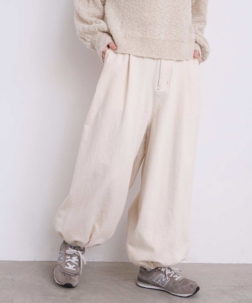 l'atelier du savon（アトリエドサボン）の「_たゆたゆデニムパンツ（デニムパンツ・レディース・オフホワイト/ブラック・FREE）」の19枚目の写真