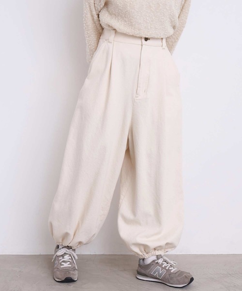 l'atelier du savon（アトリエドサボン）の「_たゆたゆデニムパンツ（デニムパンツ・レディース・オフホワイト/ブラック・FREE）」の10枚目の写真