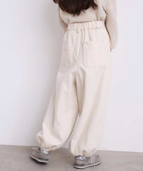 l'atelier du savon（アトリエドサボン）の「_たゆたゆデニムパンツ（デニムパンツ・レディース・オフホワイト/ブラック・FREE）」の22枚目の写真