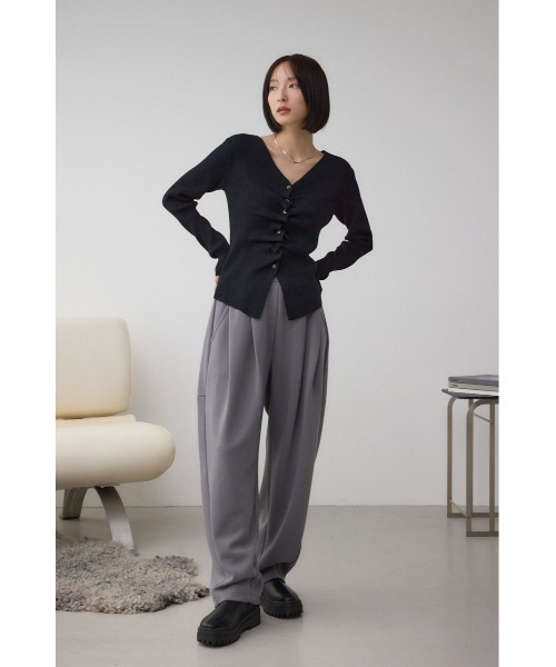 AZUL by moussy（アズールバイマウジー）の「バレルカットパンツ　春服　秋服　冬服　ダンボール素材（スラックス・レディース・ブラック/チャコールグレー・SMALL/MEDIUM）」の4枚目の写真