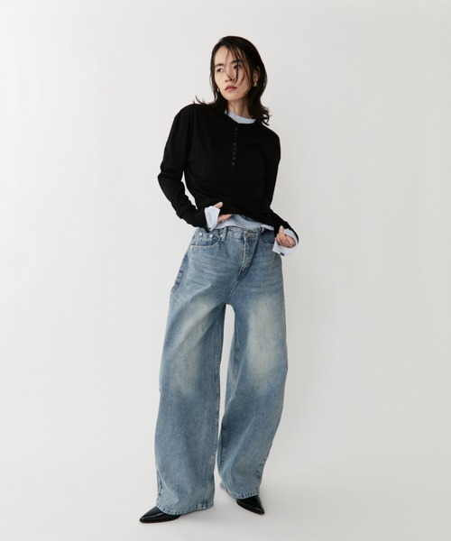 VION(ヴィオン)の「ヘンリーネックシアーロングスリーブティー / HenleyNeck Sheer Long Sleeve TEE(Tシャツ/カットソー・レディース・ホワイト/ブルー/ブラック・FREE)」の21枚目の写真