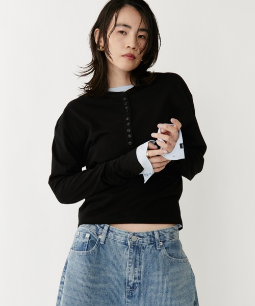 VION(ヴィオン)の「ヘンリーネックシアーロングスリーブティー / HenleyNeck Sheer Long Sleeve TEE(Tシャツ/カットソー・レディース・ホワイト/ブルー/ブラック・FREE)」の20枚目の写真