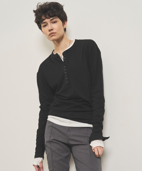 VION(ヴィオン)の「ヘンリーネックシアーロングスリーブティー / HenleyNeck Sheer Long Sleeve TEE(Tシャツ/カットソー・レディース・ホワイト/ブルー/ブラック・FREE)」の22枚目の写真