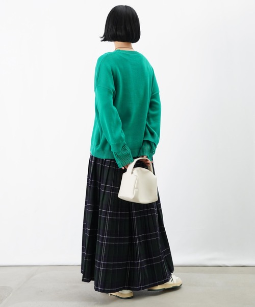 LUCA/LADY LUCK LUCA(ルカ/レディラックルカ)の「LC/LLL レイヤードニットプルオーバー(ニット/セーター・レディース・ブラック/ライトグレー/グリーン・FREE)」の20枚目の写真