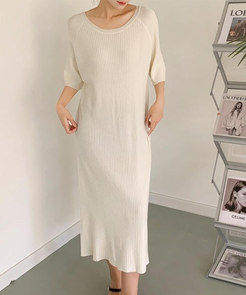 aimoha(アイモハ)の「リブニットロングワンピース (SS)(ワンピース・レディース・ブラック/ライトベージュ/ダークベージュ・FREE)」の3枚目の写真