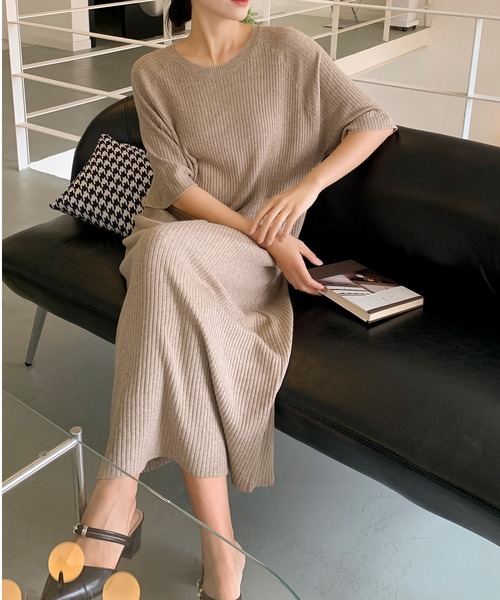 aimoha(アイモハ)の「リブニットロングワンピース (SS)(ワンピース・レディース・ブラック/ライトベージュ/ダークベージュ・FREE)」の6枚目の写真