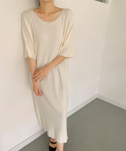 aimoha(アイモハ)の「リブニットロングワンピース (SS)(ワンピース・レディース・ブラック/ライトベージュ/ダークベージュ・FREE)」の9枚目の写真