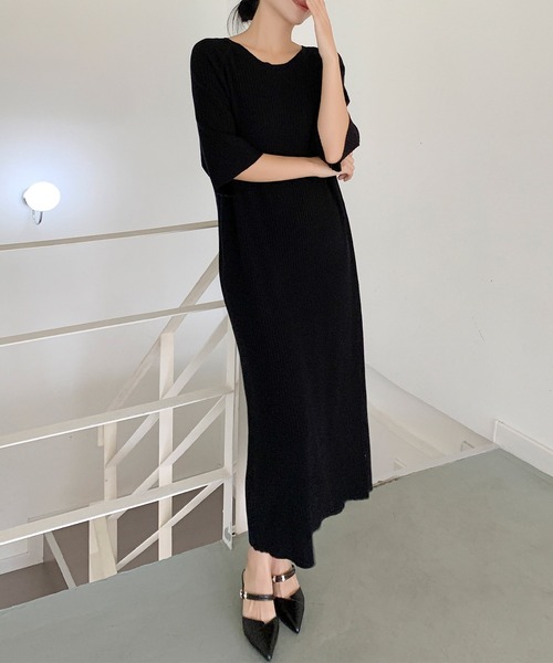 aimoha(アイモハ)の「リブニットロングワンピース (SS)(ワンピース・レディース・ブラック/ライトベージュ/ダークベージュ・FREE)」の11枚目の写真