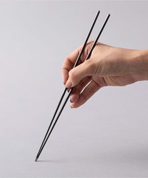 kuros'（クロス）の「燕三条 ブラック ステンレス箸（カトラリー）」
