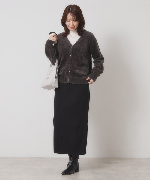 ITS'DEMO（イッツデモ）の「【手洗い可】フェザーヤーンVカーディガン（カーディガン/ボレロ・レディース・チャコールグレー/ピンク/ピンク系/オフホワイト・00）」の11枚目の写真