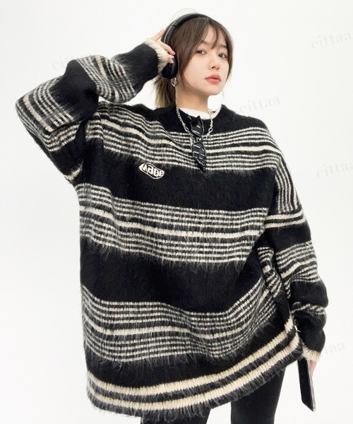 Dalfwin（ダールフィン）の「韓国ファッション Maoeマルチボーダー柄モヘアニット（ニット/セーター・レディース・ブラック/グリーン・FREE）」の3枚目の写真