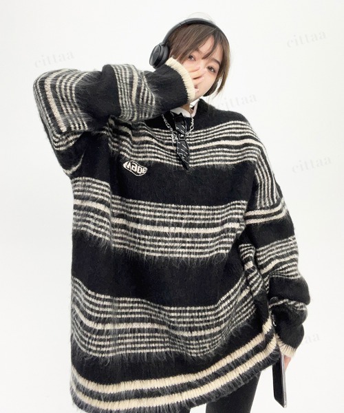 Dalfwin（ダールフィン）の「韓国ファッション Maoeマルチボーダー柄モヘアニット（ニット/セーター・レディース・ブラック/グリーン・FREE）」の4枚目の写真