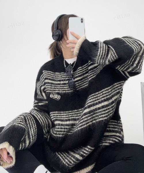 Dalfwin（ダールフィン）の「韓国ファッション Maoeマルチボーダー柄モヘアニット（ニット/セーター・レディース・ブラック/グリーン・FREE）」の9枚目の写真