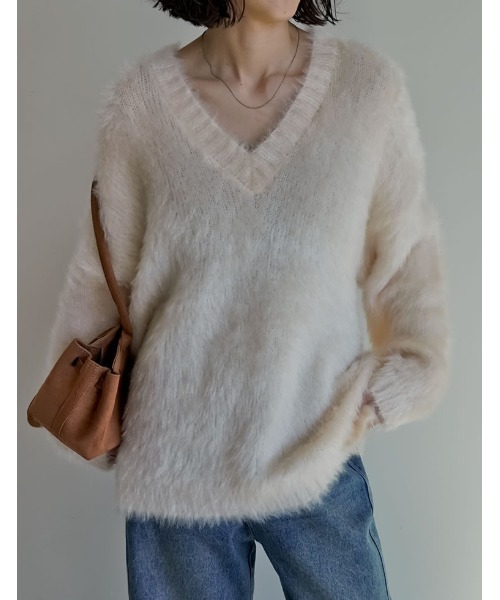Re:EDIT（リエディ）の「[2025AW COLLECTION]ネコヤーンVネックニットプルオーバー（ニット/セーター・レディース・グレイッシュベージュ/アイボリー/グレー・FREE）」の14枚目の写真