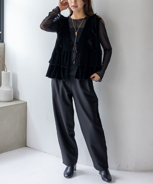 VitaFelice（ヴィータフェリーチェ）の「ベロアフリルティアードベスト（ベスト・レディース・ブラック/ボルドー/ブラウン・FREE）」の14枚目の写真