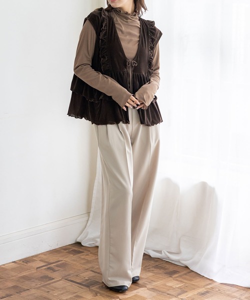 VitaFelice（ヴィータフェリーチェ）の「ベロアフリルティアードベスト（ベスト・レディース・ブラック/ボルドー/ブラウン・FREE）」の18枚目の写真