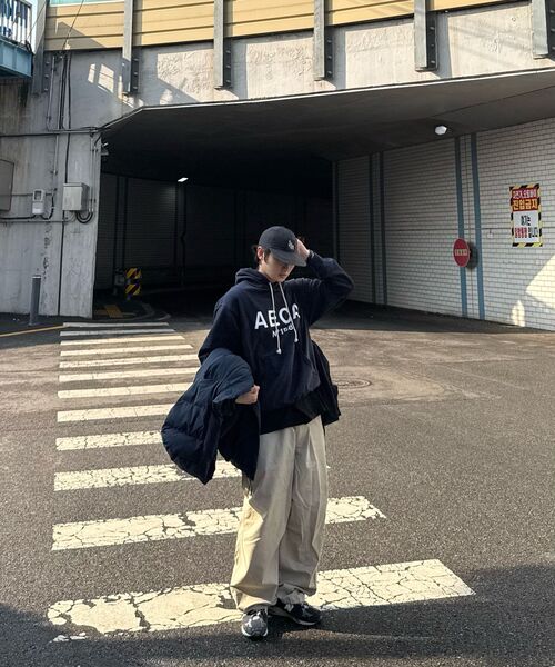 AECA(エイカ)の「BIG LOGO PULLOVER HOODIE-NAVY/WHITE(パーカー・レディース・その他・SMALL/LARGE/MEDIUM/X-LARGE)」の5枚目の写真