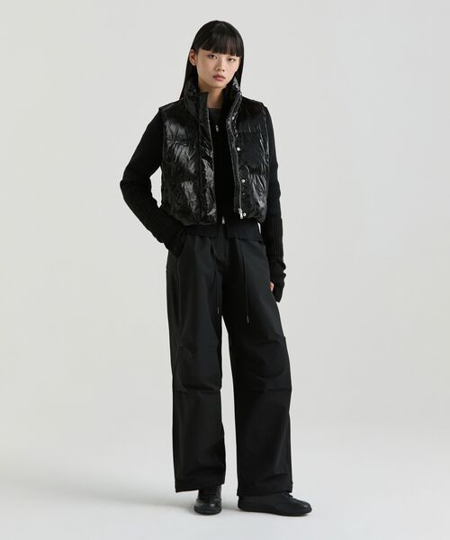 MUSINSA STANDARD WOMAN（ムシンサスタンダードウーマン）の「ウィメンズ裏起毛ナイロンパラシュートパンツ[ブラック]（スウェットパンツ・レディース・その他・30/24/26/28）」の15枚目の写真