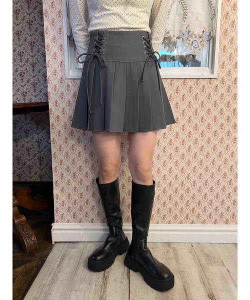 PHILLY(フィリー)の「ダブルレースアッププリーツスカート(スカート・レディース・グレー/ブラック・FREE)」の14枚目の写真