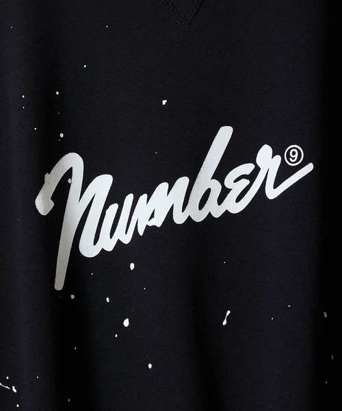NUMBER (N)INE(ナンバーナイン)の「HAND PAINTED VINTAGE GAZETTE CREWNECK SWEATSHIRT(BLACK) / ハンドペイントヴィンテージ ガゼット クルーネック スウェット(スウェット・メンズ・ブラック系1/ブラック系4/ブラック系2/ブラック系3・3/4/2)」の8枚目の写真