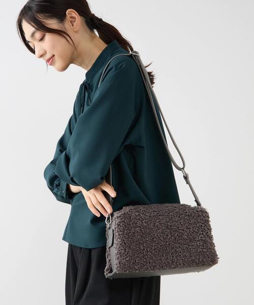 MELROSE claire(メルローズ クレール)の「【フラップトップショルダーバッグ】(ショルダーバッグ・レディース・グレー/ライトベージュ/ブラック・FREE)」の7枚目の写真