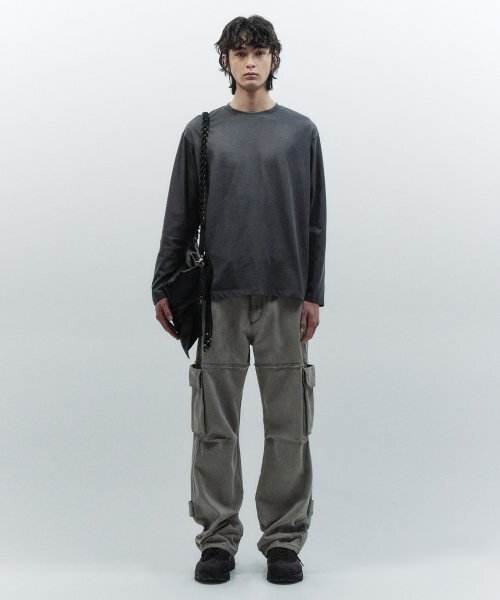 INSILENCE(インサイロンス)の「カットオフラインカーゴパンツ グレーベージュ(デニムパンツ・レディース・その他・SMALL/MEDIUM)」の1枚目の写真