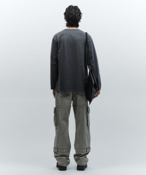 INSILENCE(インサイロンス)の「カットオフラインカーゴパンツ グレーベージュ(デニムパンツ・レディース・その他・SMALL/MEDIUM)」の4枚目の写真