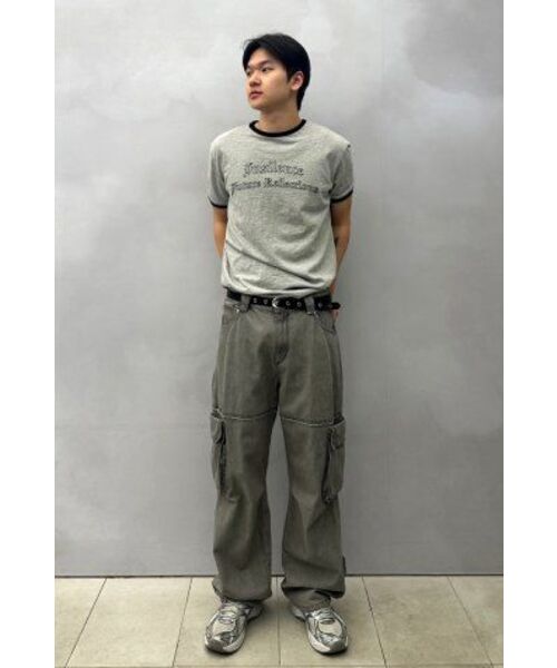 INSILENCE(インサイロンス)の「カットオフラインカーゴパンツ グレーベージュ(デニムパンツ・レディース・その他・SMALL/MEDIUM)」の7枚目の写真