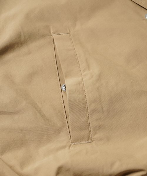 FRIZMWORKS(フリズムワークス)の「60/40 VINTAGE COACH JACKET _ BEIGE(ナイロンジャケット・メンズ・その他・MEDIUM/LARGE/X-LARGE)」の6枚目の写真