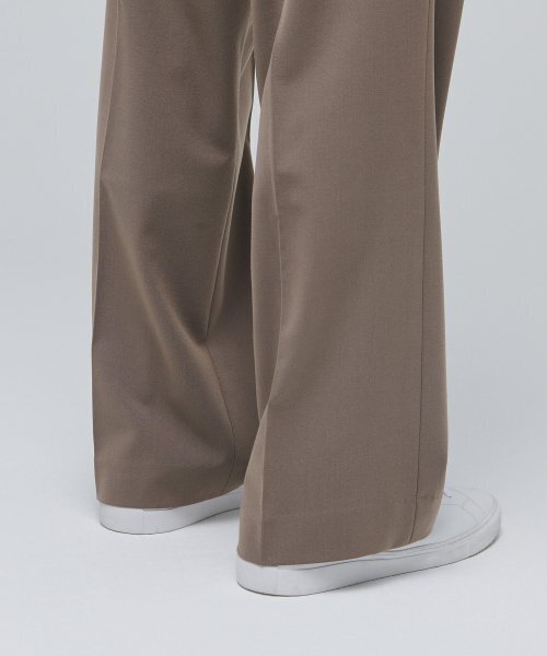 MUSINSA STANDARD（ムシンサスタンダード）の「軽量リアルワイドヒドゥンバンディングスラックス【ダスティベージュ】（スラックス・メンズ・その他・28/40/38/42/26/27）」の8枚目の写真