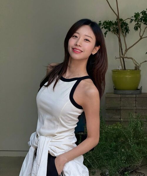 WESLEYHYUSTON（ウェズリーユーストン）の「Color block hourglass long sleeveless ivory（Tシャツ/カットソー・レディース・その他・SMALL/MEDIUM）」の4枚目の写真