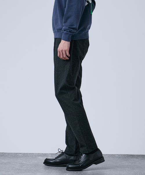 B.C STOCK（ベーセーストック）の「WONDER SHAPE スリムテーパードパンツ（チノパンツ・メンズ・ブラック系その他/グレー/ダークブルー・MEDIUM/LARGE）」の15枚目の写真